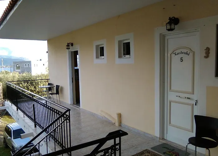Διαμέρισμα Kastraki *